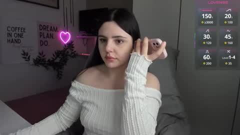 Lia online show from November 24, 8:38 am