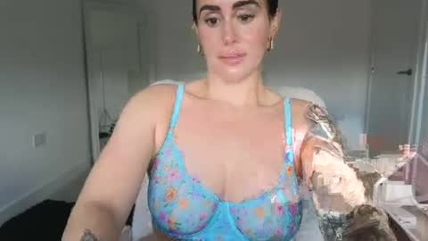 Libby online show from August 1, 10:28 am