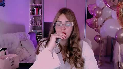 Snapshot of libra_mia chatting on October 7, 5:23 am libra_mia online show from October 7, 5:23 am