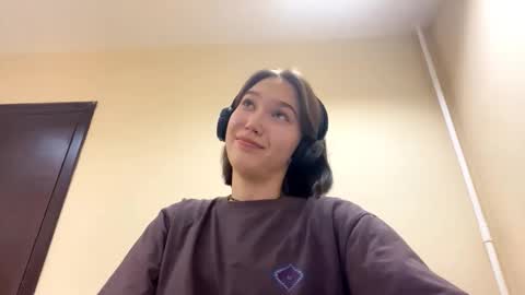 Snapshot of ligiabereda chatting on October 28, 2:45 pm Bella online show from October 28, 2:45 pm