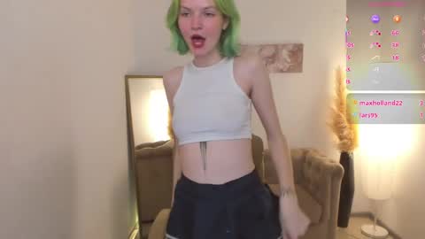 lika_sky online show from May 3, 10:51 am