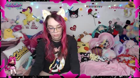 Snapshot of likemyashe chatting on January 25, 4:23 am LikeMyAshe online show from January 25, 4:23 am