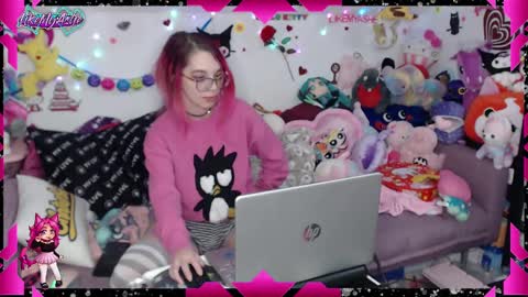 Snapshot of likemyashe chatting on January 16, 6:35 am LikeMyAshe online show from January 16, 6:35 am