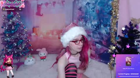 Snapshot of likemyashe chatting on December 26, 5:51 pm LikeMyAshe online show from December 26, 5:51 pm