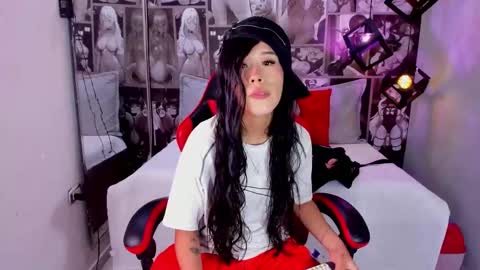 Snapshot of lil_cey chatting on September 20, 8:07 pm Lili Cey online show from September 20, 8:07 pm