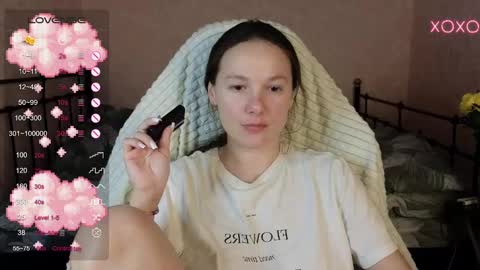 little moon online show from January 30, 5:39 pm