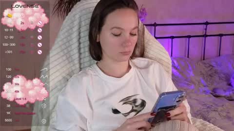 little moon online show from April 29, 11:13 am