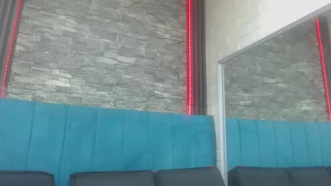 lil_rose2006 online show from November 17, 11:22 am