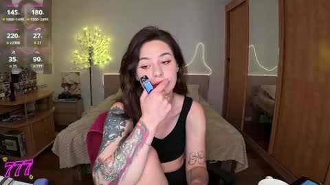 Camomile Lil online show from May 27, 4:15 pm