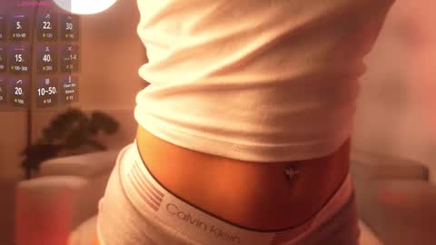 lili online show from November 14, 12:10 am