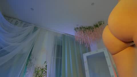 LIL online show from January 20, 11:35 am