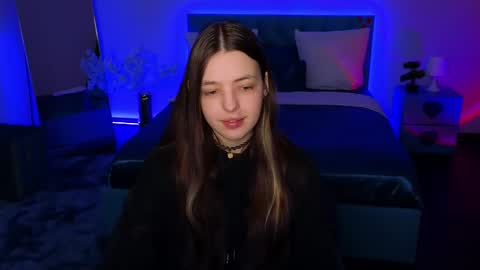 Lili Bakery online show from February 28, 11:23 pm