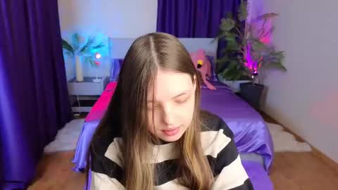 Lili Bakery online show from December 5, 9:17 pm