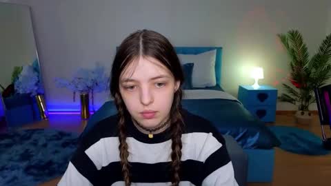 Lili Bakery online show from March 9, 5:32 am