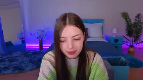 Lili Bakery online show from June 8, 4:57 am