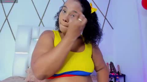 LIli cameron  online show from June 19, 11:57 am