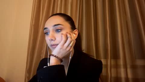 Lina online show from September 24, 10:20 pm