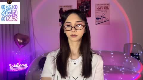 Lina online show from May 15, 11:51 pm