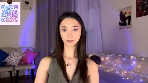 Lina online show from June 24, 10:20 pm