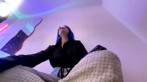 Lilith  online show from May 26, 5:40 am