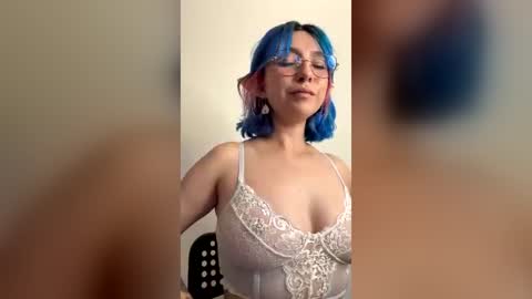 Lilith  online show from June 13, 5:49 am