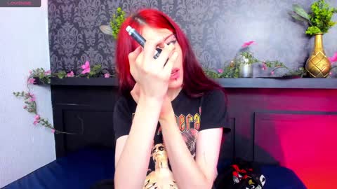 Snapshot of lilith_payton chatting on December 16, 3:51 am Lilith Patton online show from December 16, 3:51 am