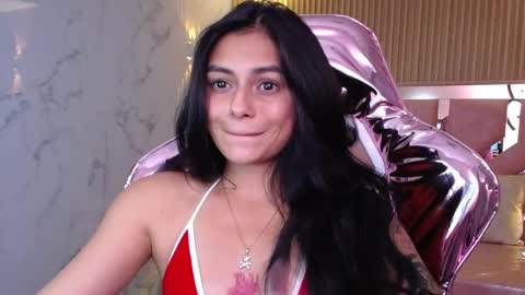 Snapshot of lilith_petit_sub chatting on February 4, 10:55 pm Lilith online show from February 4, 10:55 pm