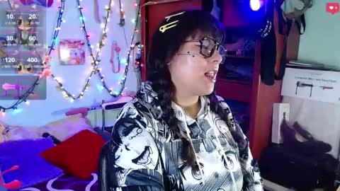 lilith_tyler online show from May 2, 11:24 am