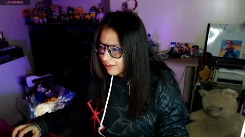 lilith_tyler online show from November 4, 6:07 am