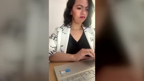 lilith online show from July 18, 2:52 pm