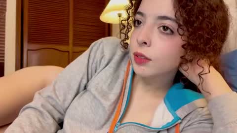 Lilith  online show from June 25, 3:35 pm
