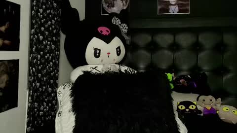   online show from February 21, 1:11 am