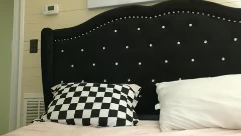 lilly_adams88 online show from May 3, 3:10 am