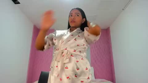 lillyy16 online show from July 28, 3:21 pm
