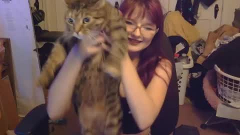 Snapshot of lilthickcums666 chatting on October 25, 3:36 am Casper online show from October 25, 3:36 am