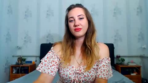 lilu_cute25 online show from June 23, 8:29 pm