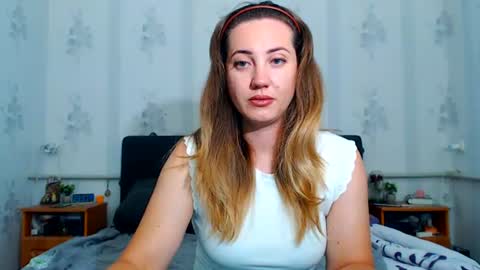 lilu_cute25 online show from June 24, 8:41 pm