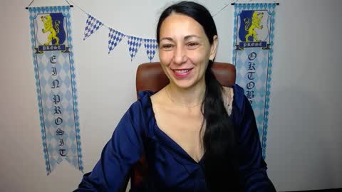 Snapshot of lilugrants chatting on October 5, 6:35 pm lilugrants online show from October 5, 6:35 pm