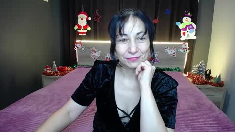 lilugrants online show from December 5, 7:15 pm