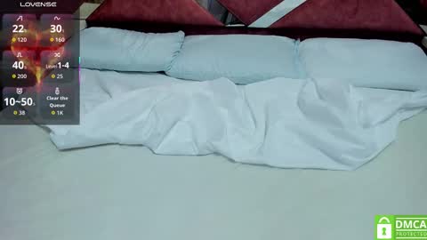 Lily online show from March 8, 2:04 am