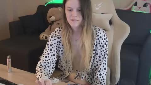 Only Premium Private Show online show from December 5, 4:34 am