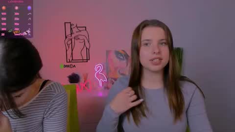 Lily online show from September 30, 7:30 pm