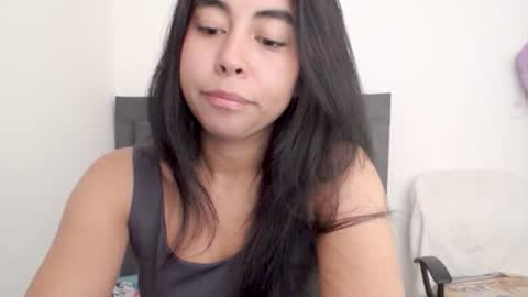 Lily Roberts online show from June 29, 3:23 pm