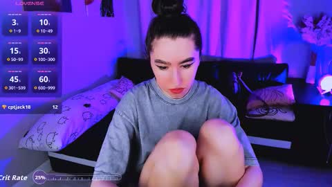 LILY online show from November 16, 10:26 am