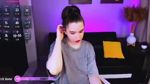 LILY online show from July 2, 3:40 pm