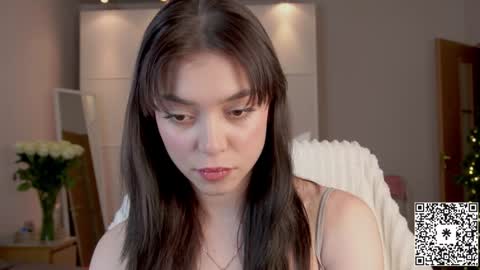 Snapshot of lilyewing_ chatting on December 14, 2:31 pm Lily online show from December 14, 2:31 pm