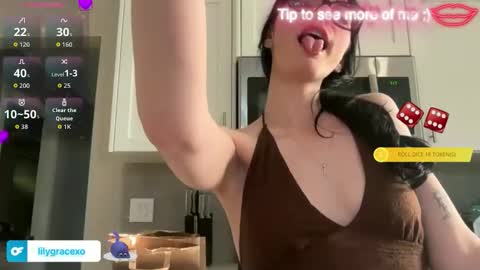 Lily Grace online show from April 30, 2:17 am