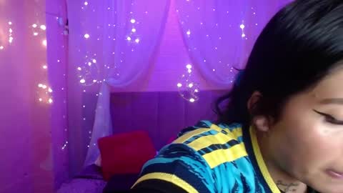 lilymoon_018 online show from July 7, 2:20 pm