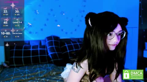 Snapshot of lina2d_tyan chatting on December 19, 11:07 am Lina2D tyan online show from December 19, 11:07 am