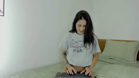 Lina Mandarina online show from June 19, 8:12 pm
